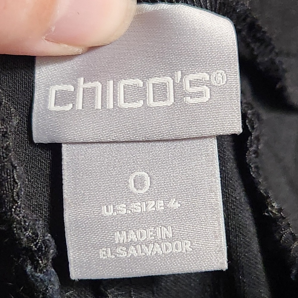 Chico's Black Tapered Dress Pants Size 0 Lace Cutoff Hem Small - Picture 5 of 6